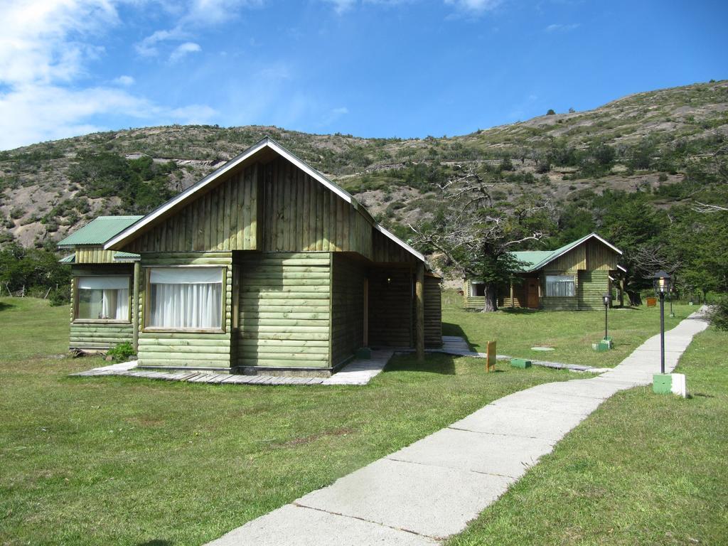 Hotel Del Paine Торрес-дель-Пайне Экстерьер фото