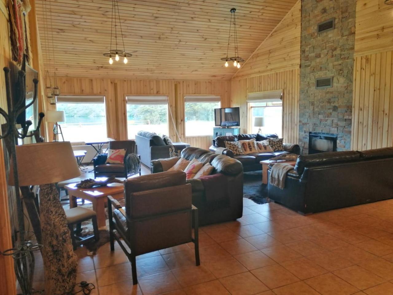 Hotel Del Paine Торрес-дель-Пайне Экстерьер фото