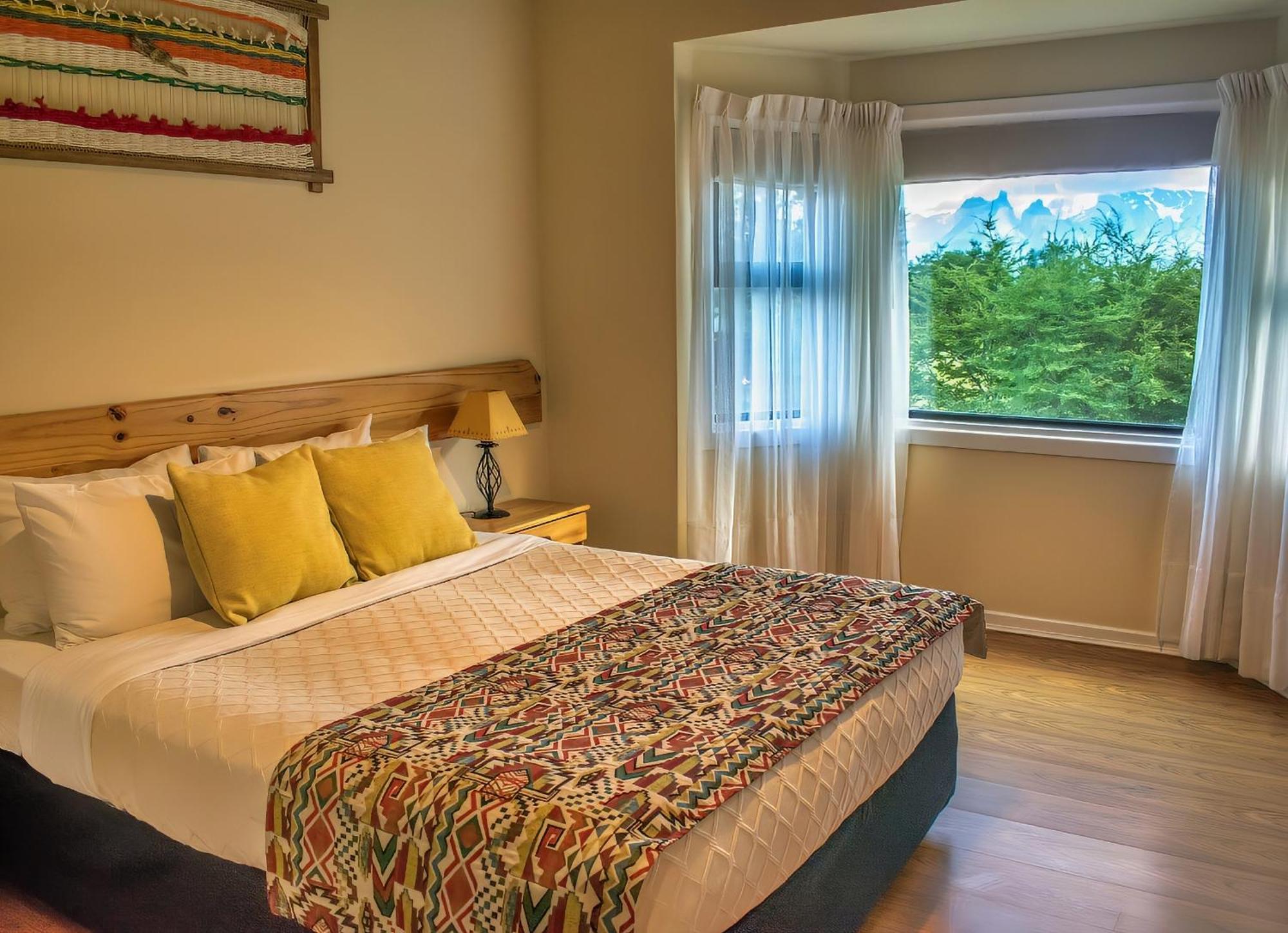 Hotel Del Paine Торрес-дель-Пайне Экстерьер фото